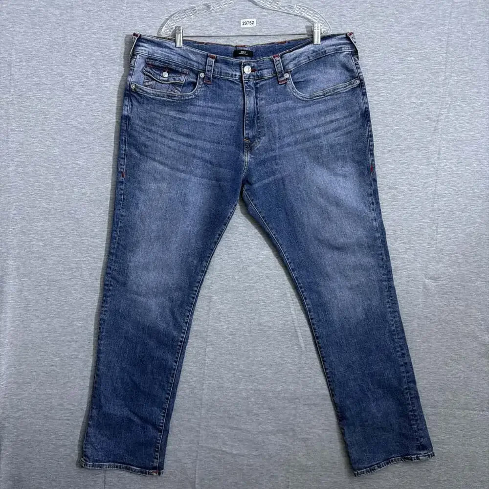 True Religion Men's 44 Blue Denim Ricky Relaxed Straight Leg Flap Pocket Jeans